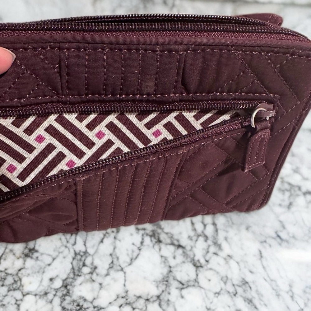 FREE* Vera Bradley Ultimate Trifold Accordion Wallet Rehabbed Floral Accents GUC - Picture 12 of 17